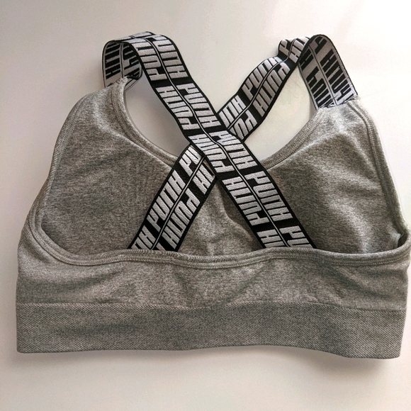 🍍Puma Sports Bra🍍 - Picture 2 of 2